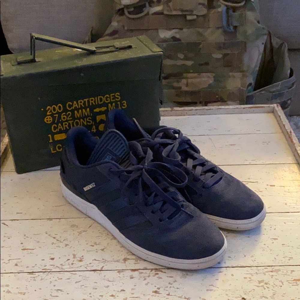 Adidas BUSENITZ Sneakers size 9